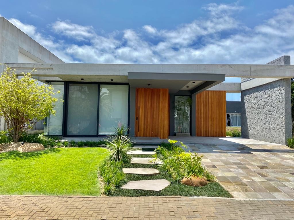 Casa em Condomínio 4 dormitórios para venda, Condomínio Velas da Marina  em Capão da Canoa | Ref.: 10